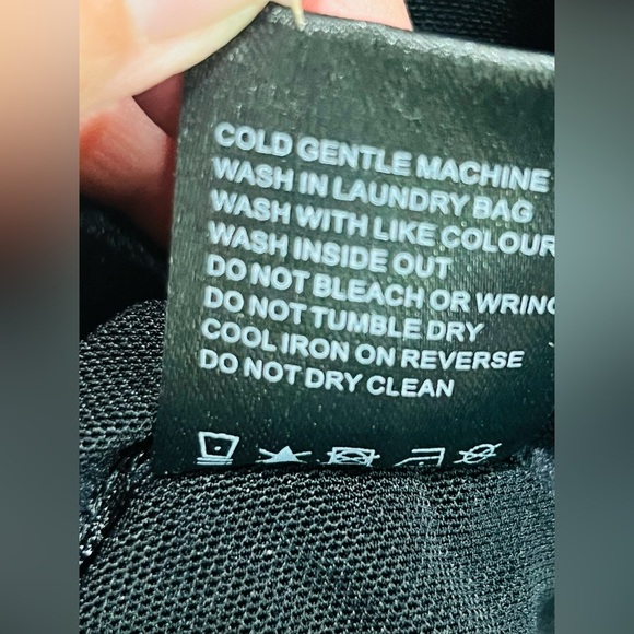 Elegant Black Lace Mini Dress - Picture 9 of 11